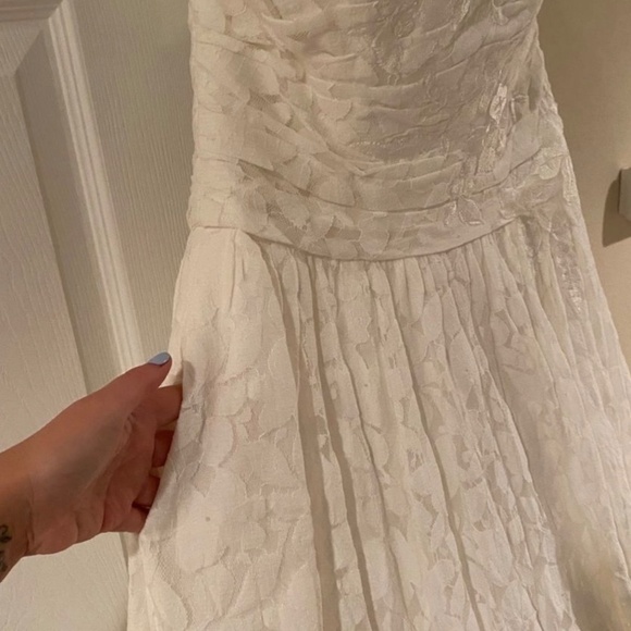 Galina Lace Wedding Gown with Pockets - Picture 8 of 14